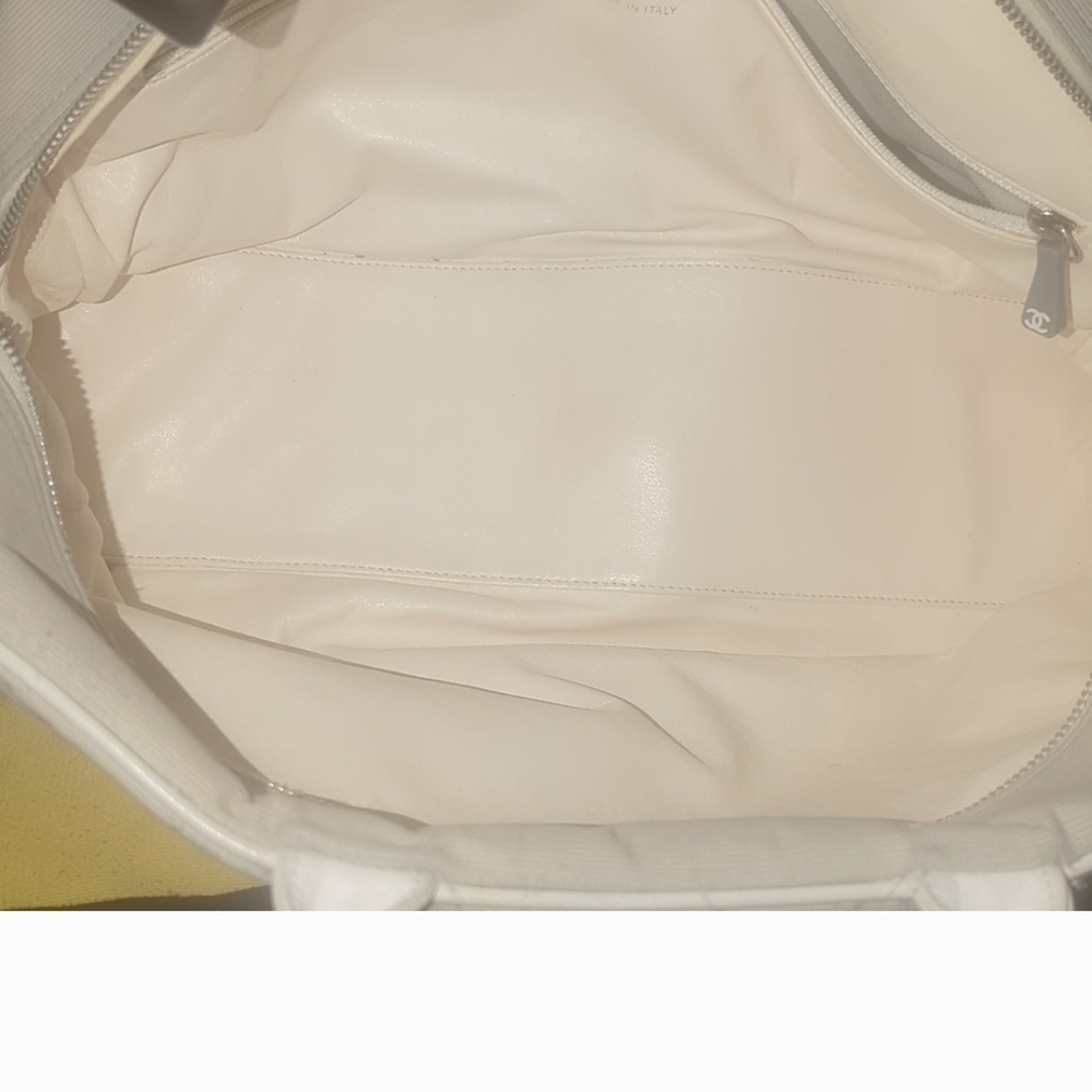 Authentic Chanel Beige Quilted Boston Bag Medium Size - Picture 5 of 15